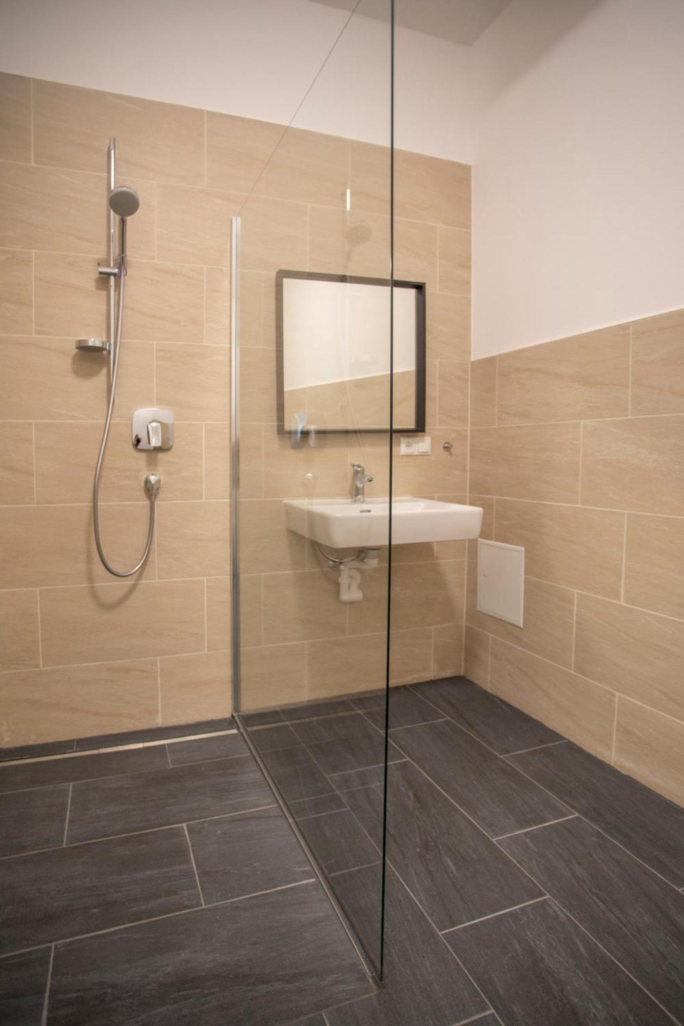 Innsbruck Urban Apartment I No Stairs I 24H Contactless Check-In Zewnętrze zdjęcie